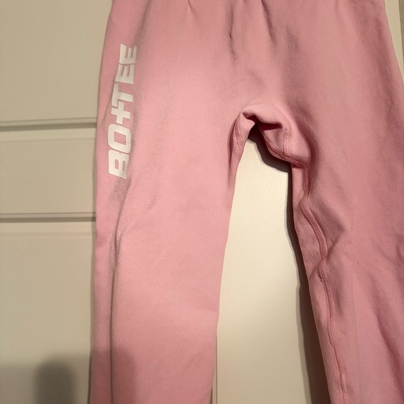 Bo & Tee Seamless Leggings Pink - Picture 3 of 3